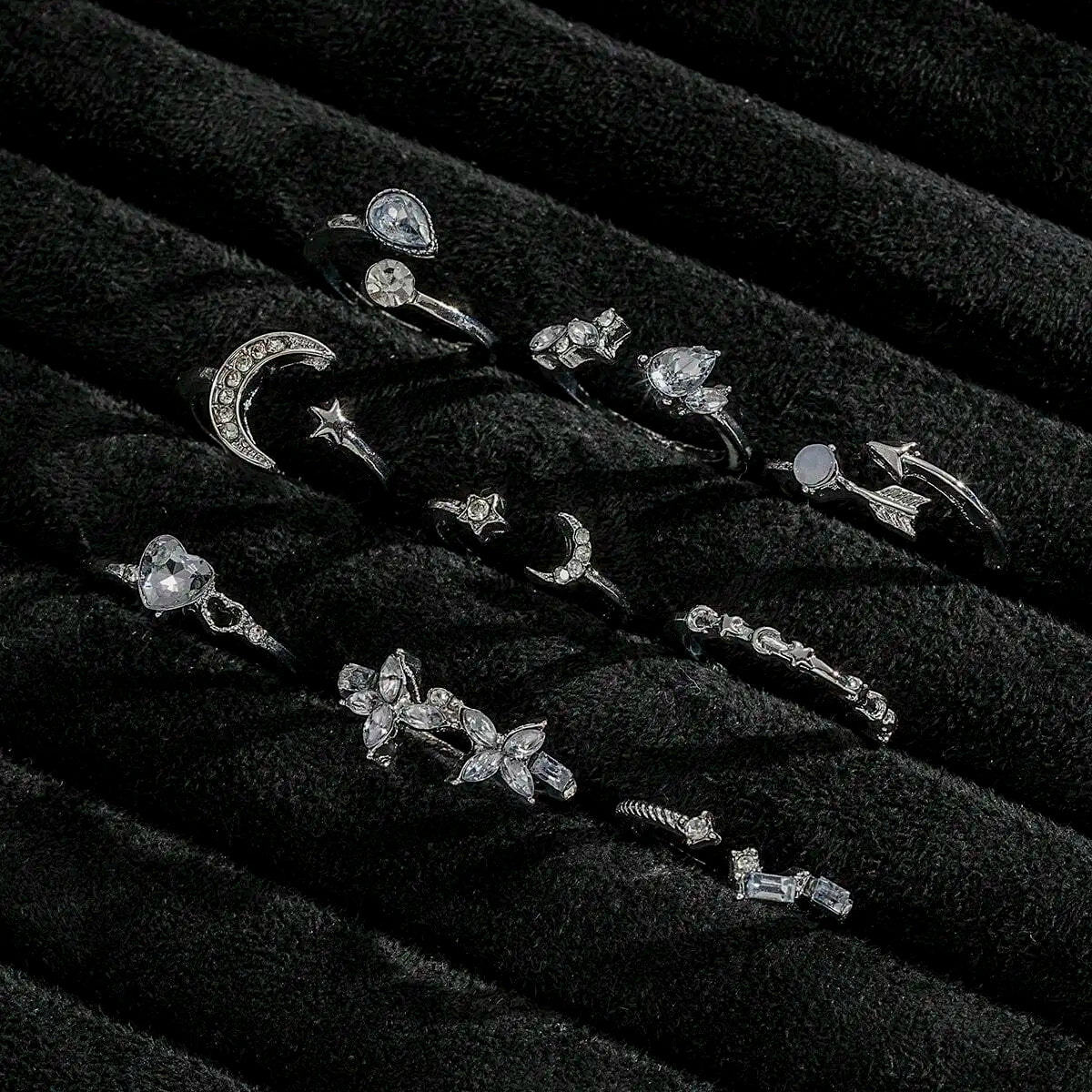 9pcs Minimalist Korean Style Heart Star Moon Flower Rhinestone Rings Set For Women Casual Date Holiday Gift
